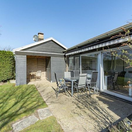 Exquisite Bungalow By The Sea Sint Maartensvlotbrug ภายนอก รูปภาพ